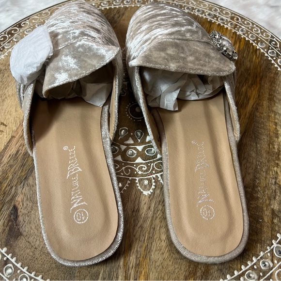 NWT Nature Breeze Slip on Women's Faux Velvet Mules - Picture 11 of 13